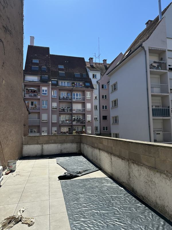 Cour intérieure en béton